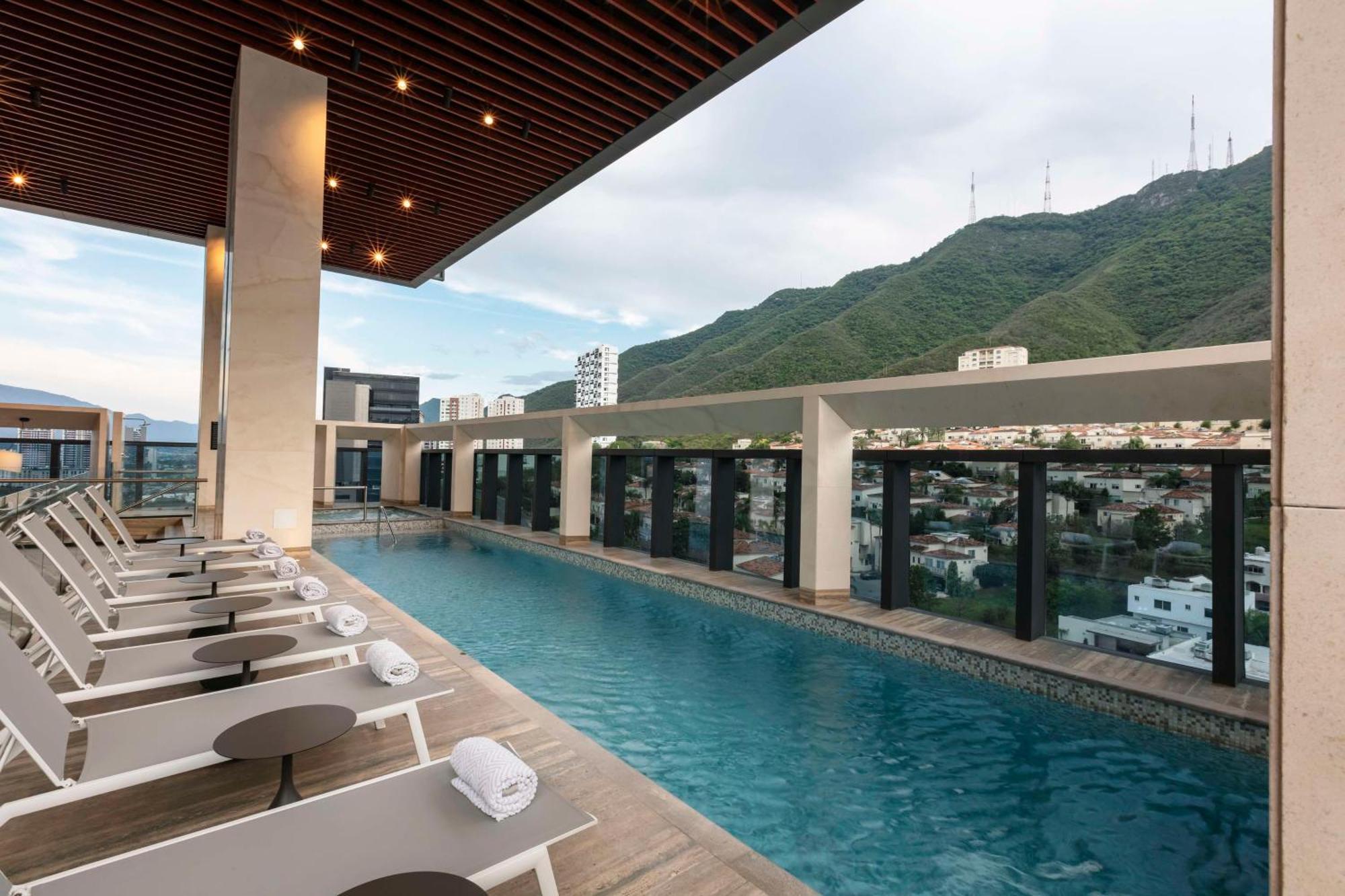 Hilton Monterrey Valle Exterior foto